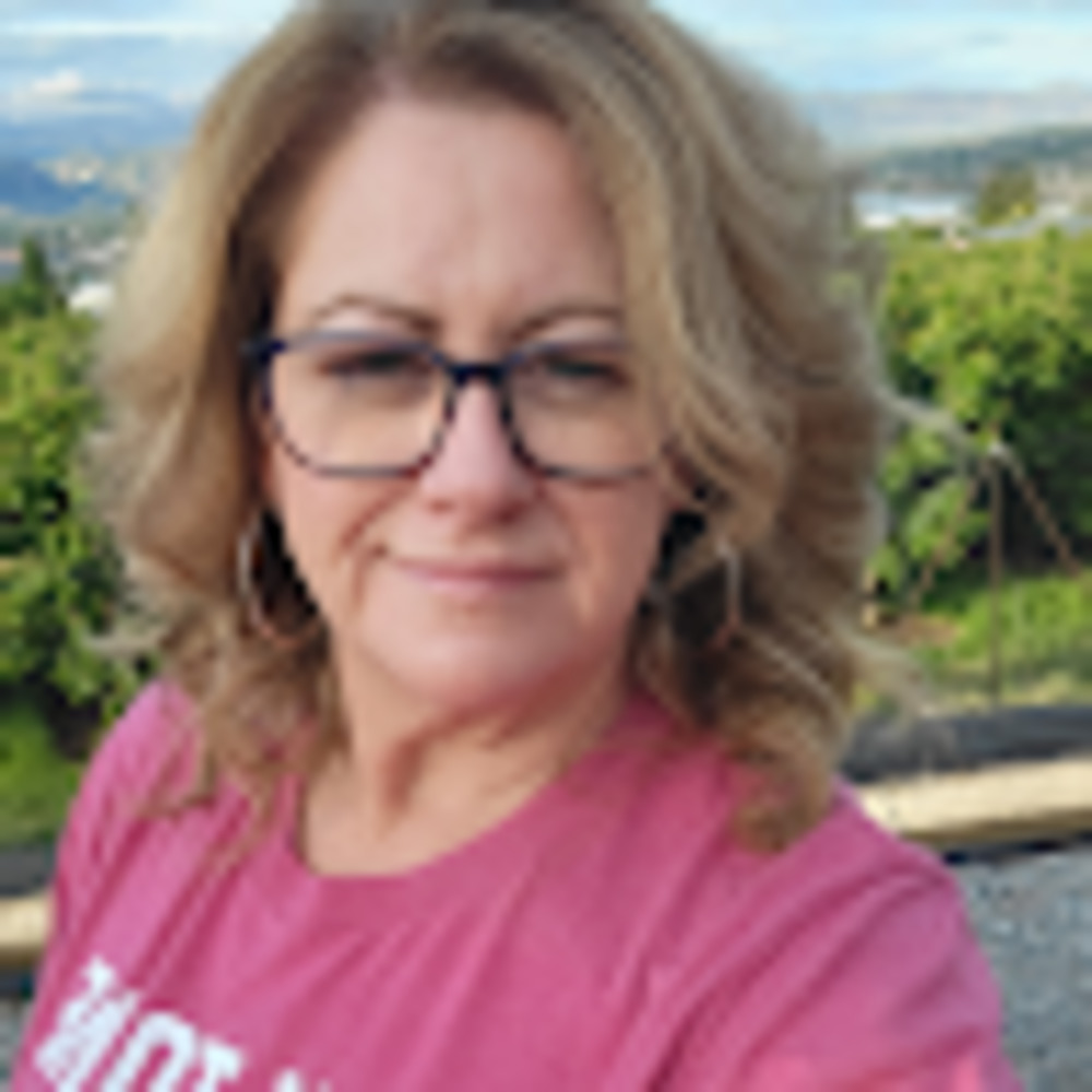 Meet your Posher, Lisa